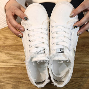 White canvas shoes Women Sneakers Flat Girl 12-18 years old Casual Female Summer Lace Up Large size 35-42 Zapatos Mujer